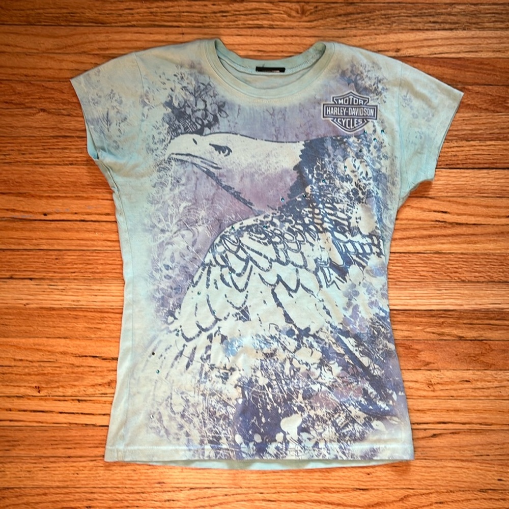 Vintage Women’s Harley Davidson Shirt / Small / 2003 / Eagle